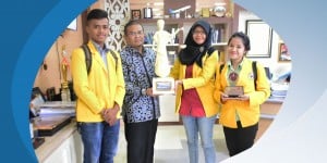 hukum