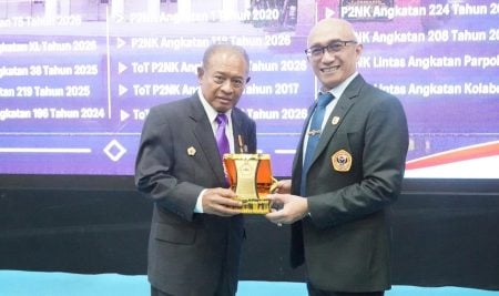 WhatsApp Image 2026-10-16 at 07.19.42(1) Teken MoU dengan Lemhannas RI, ULM Tegaskan Komitmen terhadap Nilai Kebangsaan